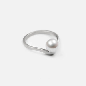 CONTROL POINTS GRAVITY PEARL RING | TROVE & TONE