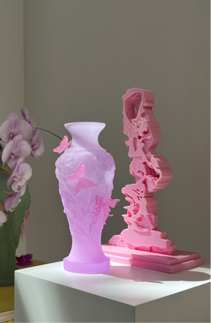 PURPLE PAPILLON VIF VASE