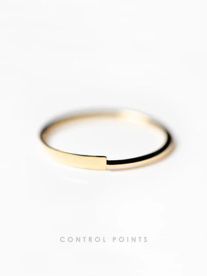 TROVE & TONE DIMENSIONAL SHIFT LOOP RING | TROVE & TONE