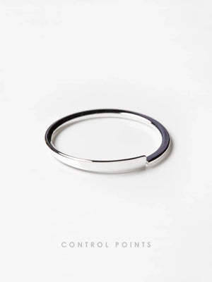 TROVE & TONE DIMENSIONAL SHIFT LOOP RING | TROVE & TONE