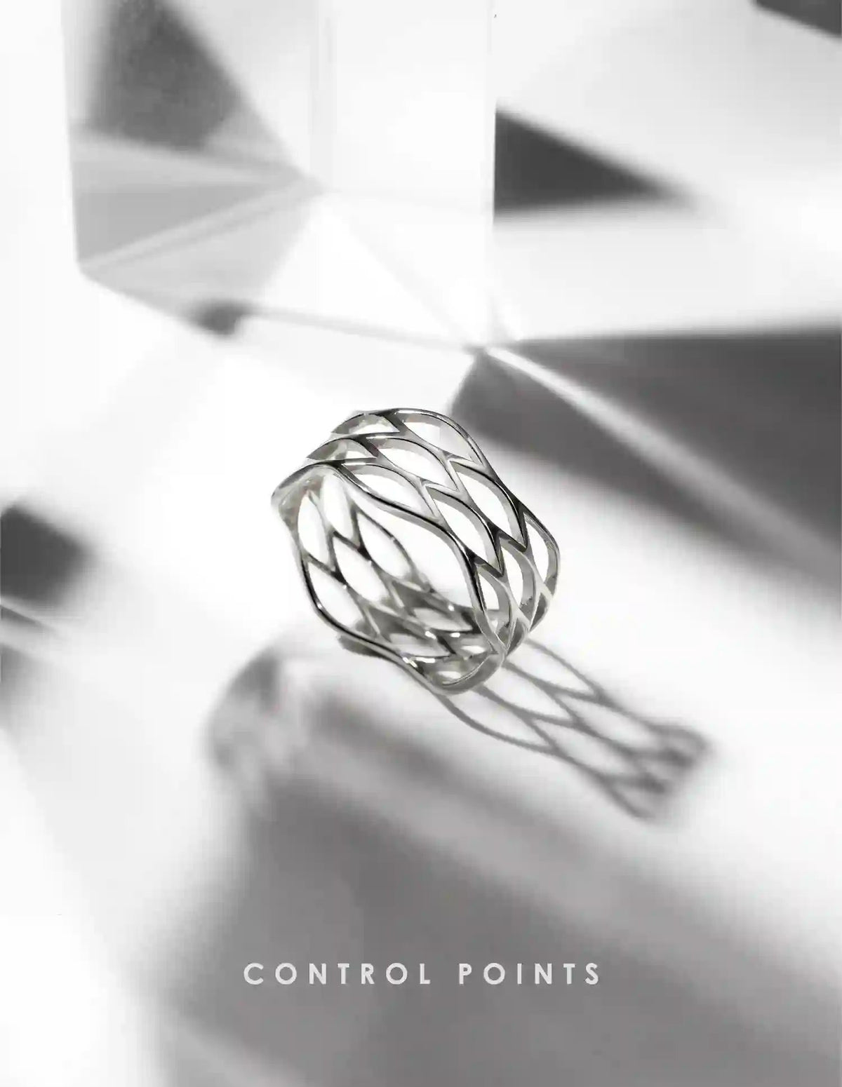 TROVE & TONE CIRCULAR GRID MESH RING | TROVE & TONE