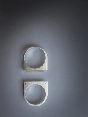 ON IISLAND CAPSULE COUPLE RING - CONCAVE | TROVE & TONE