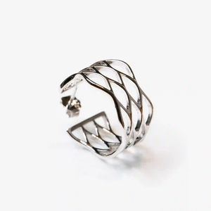 TROVE & TONE CIRCULAR GRID MESH EARRING | TROVE & TONE