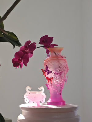 livarié flower Barbie Pink Papillon Vif Vase | TROVE & TONE