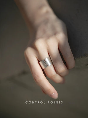 TROVE & TONE INTERLOCKING CLICK RING | TROVE & TONE