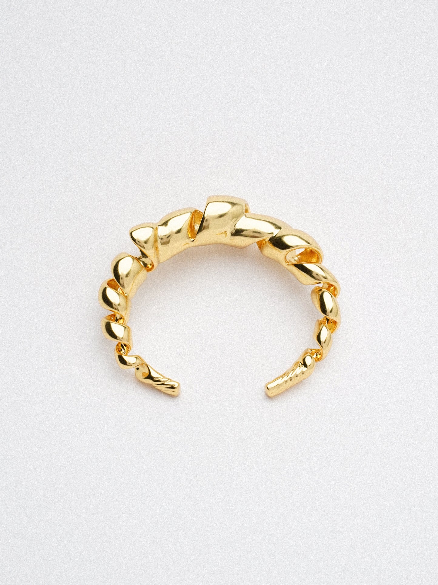 RIBBON DANCE BRACELET Bracelet TROVE & TONE