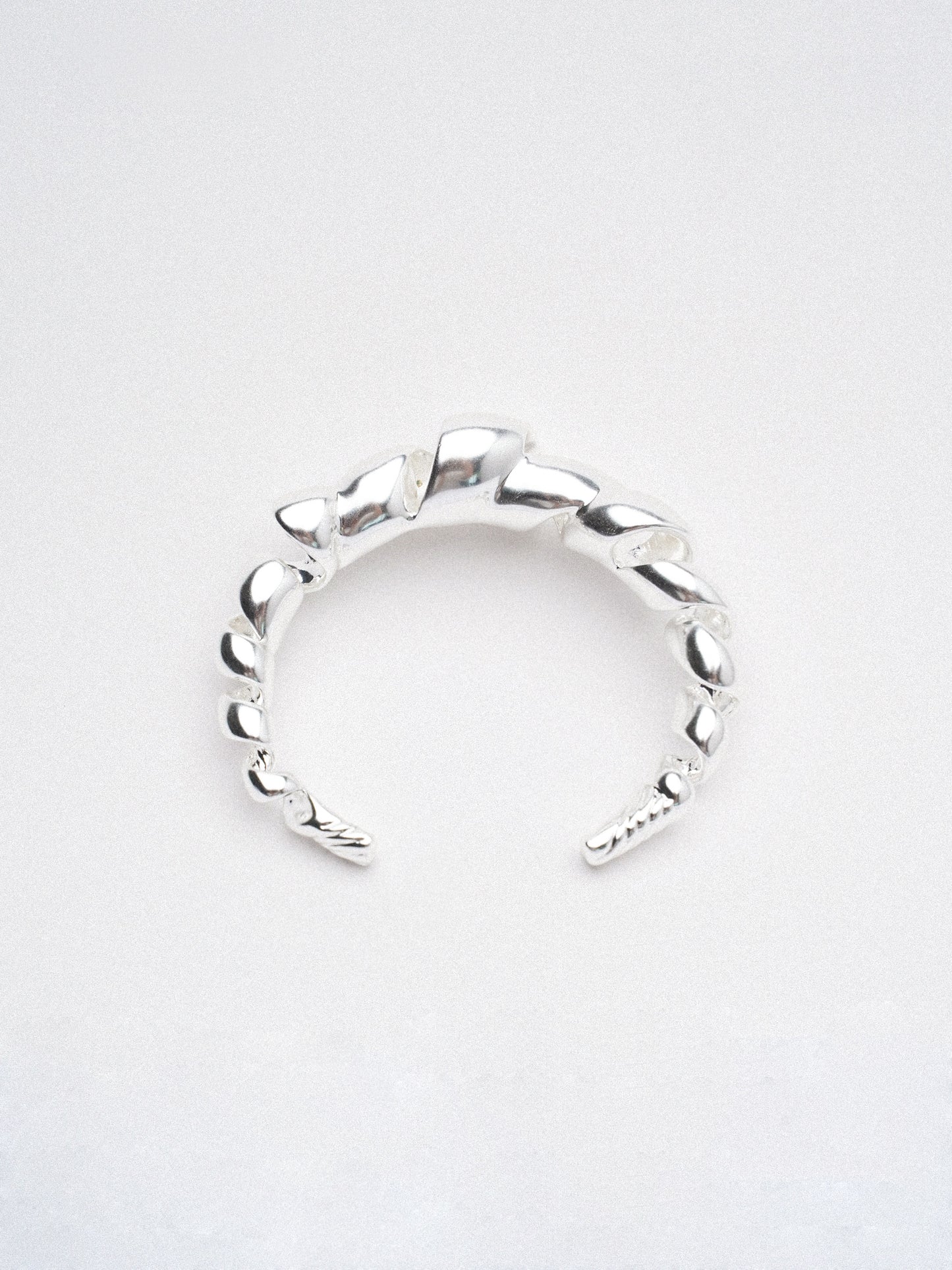 RIBBON DANCE BRACELET Bracelet TROVE & TONE