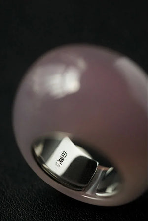 UNIGANCE.Z PURPLE BAUHINIA RING | TROVE & TONE