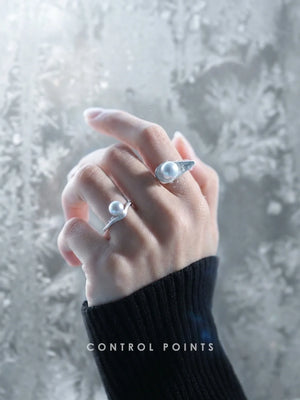 CONTROL POINTS FLOATING PEARL RING | TROVE & TONE