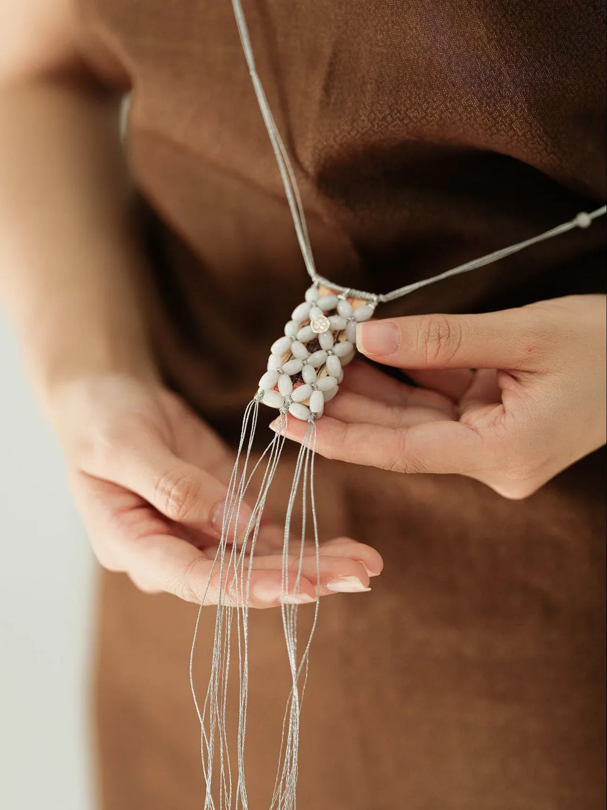 UNIGANCE.Z YUAN POUCH NECKLACE | TROVE & TONE