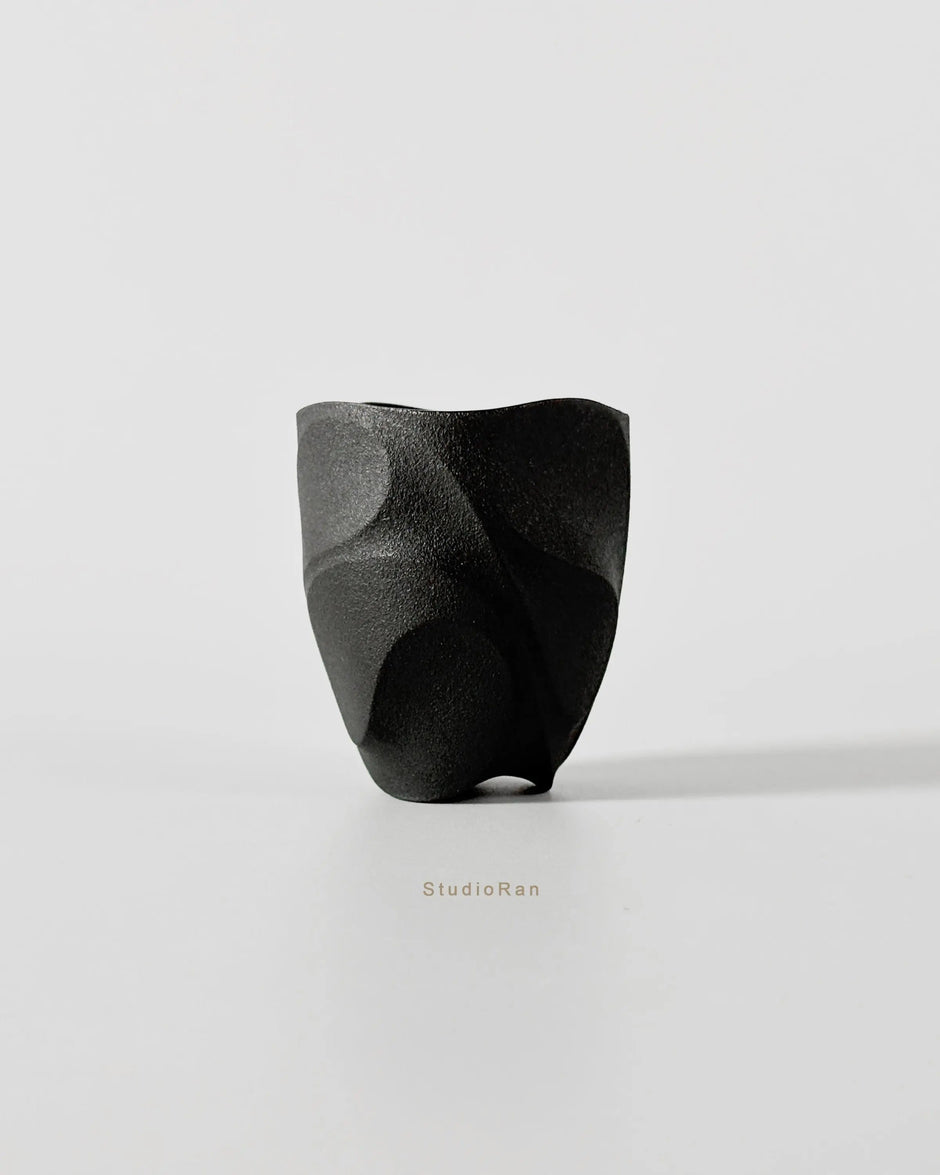 StudioRan CURVE 02 CERAMIC SMALL TEA CUP | TROVE & TONE