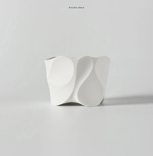 StudioRan CURVE 03 CERAMIC SHORT CUP | TROVE & TONE