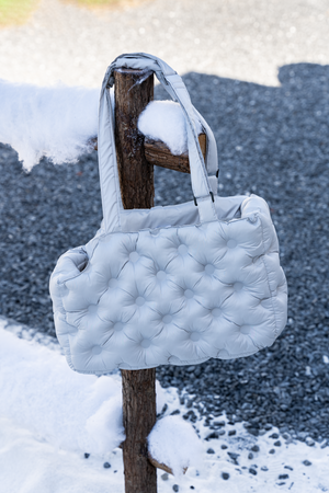 AIRY PUFFER PET CARRIER BAG