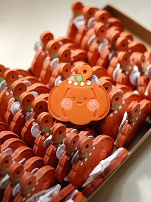 MISS PUMPKIN HANDMADE LEATHER BAG CHARM & KEYCHAIN