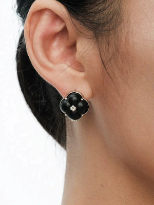 AESTH & UTIL ETERNAL KNOT PURPLE SANDALWOOD STUDS | TROVE & TONE