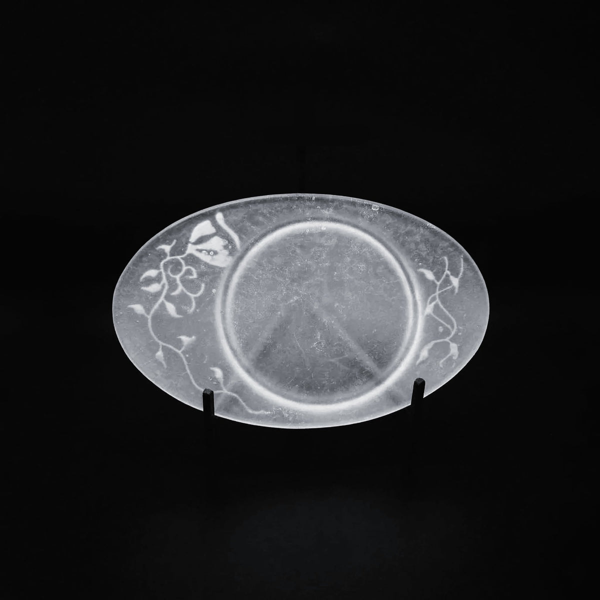 guAi Studio FROSTED GLASS PATE DE VERRE OVAL TRAY | TROVE & TONE