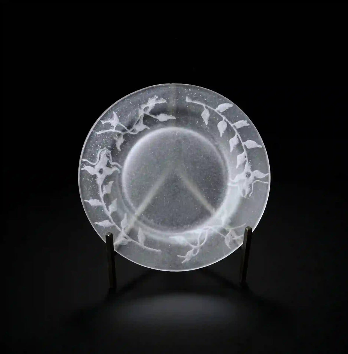 guAi Studio FROSTED GLASS PATE DE VERRE PLATE 05 | TROVE & TONE