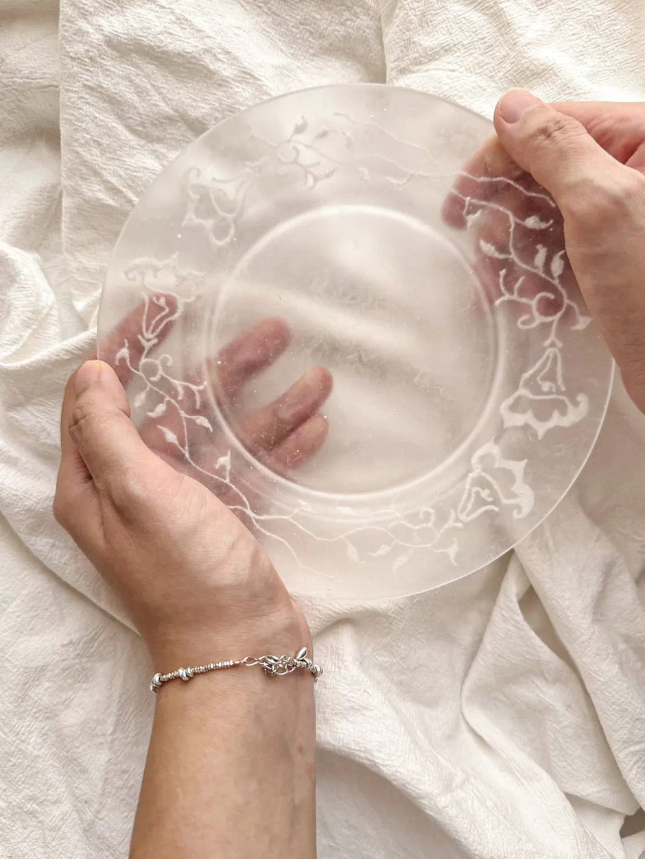 guAi Studio FROSTED GLASS PATE DE VERRE PLATE 09 | TROVE & TONE