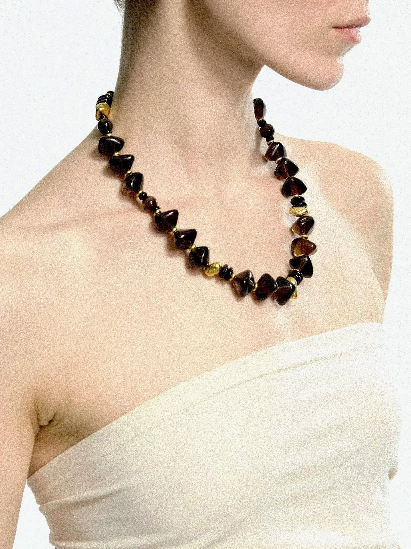 Limb MODERN GEOMETRIC BEADED NECKLACE | TROVE & TONE