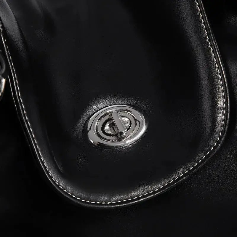 Oil-Wax Leather Hobo Bag Shoulder Bag