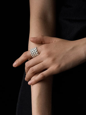 Limb OPEN INTERLACED TEXTURED WIDE BAND | TROVE & TONE