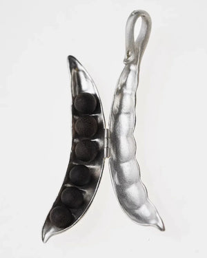 AESTH & UTIL PEA POD OPENABLE FRAGRANCE NECKLACE | TROVE & TONE