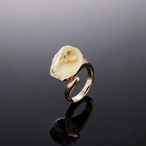 700QiBai SPIRA RAW CRYSTAL RING | TROVE & TONE