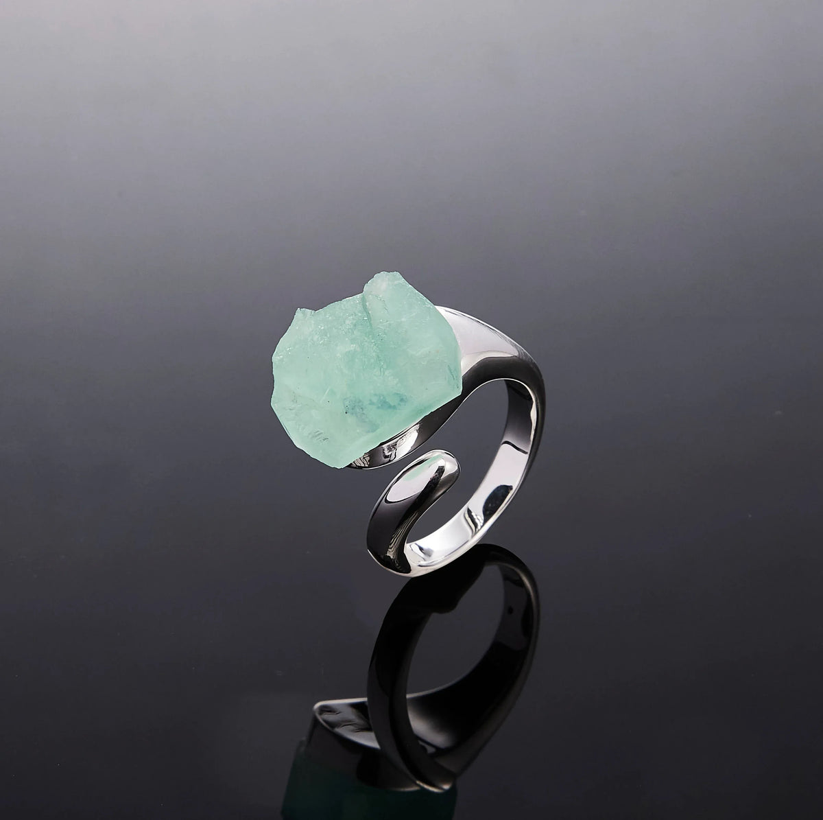 700QiBai SPIRA RAW CRYSTAL RING | TROVE & TONE