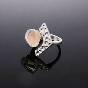 700QiBai TECTONIC BLOOM LATTICE CRYSTAL RING | TROVE & TONE