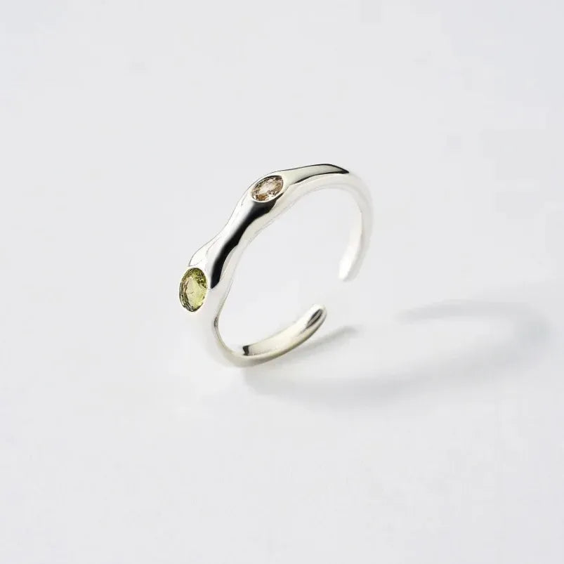 700QiBai GLOW RADIANT STONE RING | TROVE & TONE