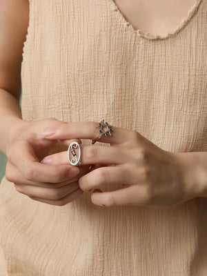 WANYEE CRAFT SCROLL PATTERN SMOKY QUARTZ RING | TROVE & TONE