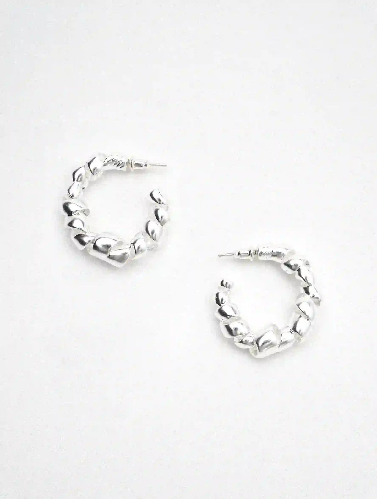 Limb SCULPTURAL SPIRAL RIBBON EARRINGS | TROVE & TONE