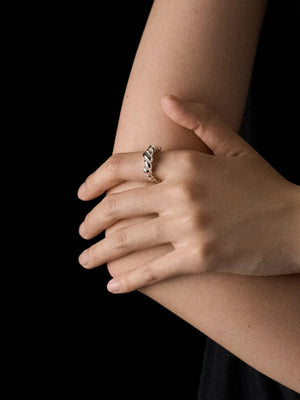 Limb SCULPTURAL SPIRAL RIBBON RING | TROVE & TONE