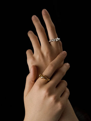 Limb SCULPTURAL SPIRAL RIBBON RING | TROVE & TONE