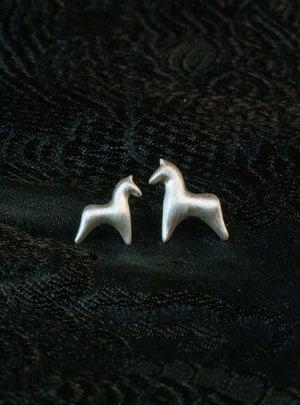 AESTH & UTIL SILVER DOUBLE PONY STUD EARRINGS | TROVE & TONE