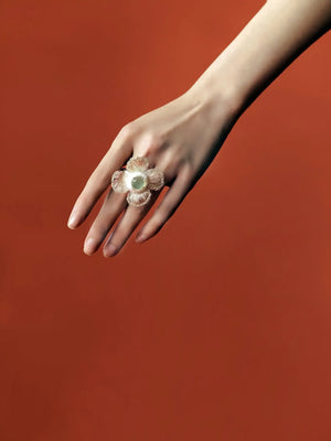 WANYEE CRAFT WIRE CROCHET FLORAL SERPENTINE JADE RING | TROVE & TONE