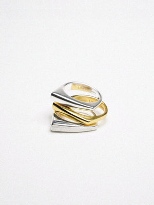 Limb SINGLE-LAYER SCULPTURAL RING | TROVE & TONE