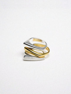 Limb SINGLE-LAYER SCULPTURAL RING | TROVE & TONE