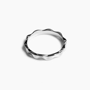 CONTROL POINTS ORGANIC WAVY STACKING RING | TROVE & TONE