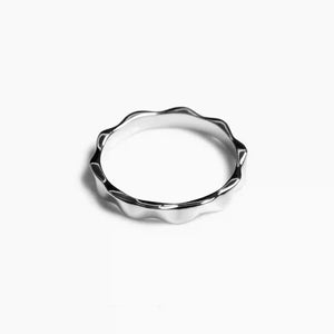 CONTROL POINTS ORGANIC WAVY STACKING RING | TROVE & TONE