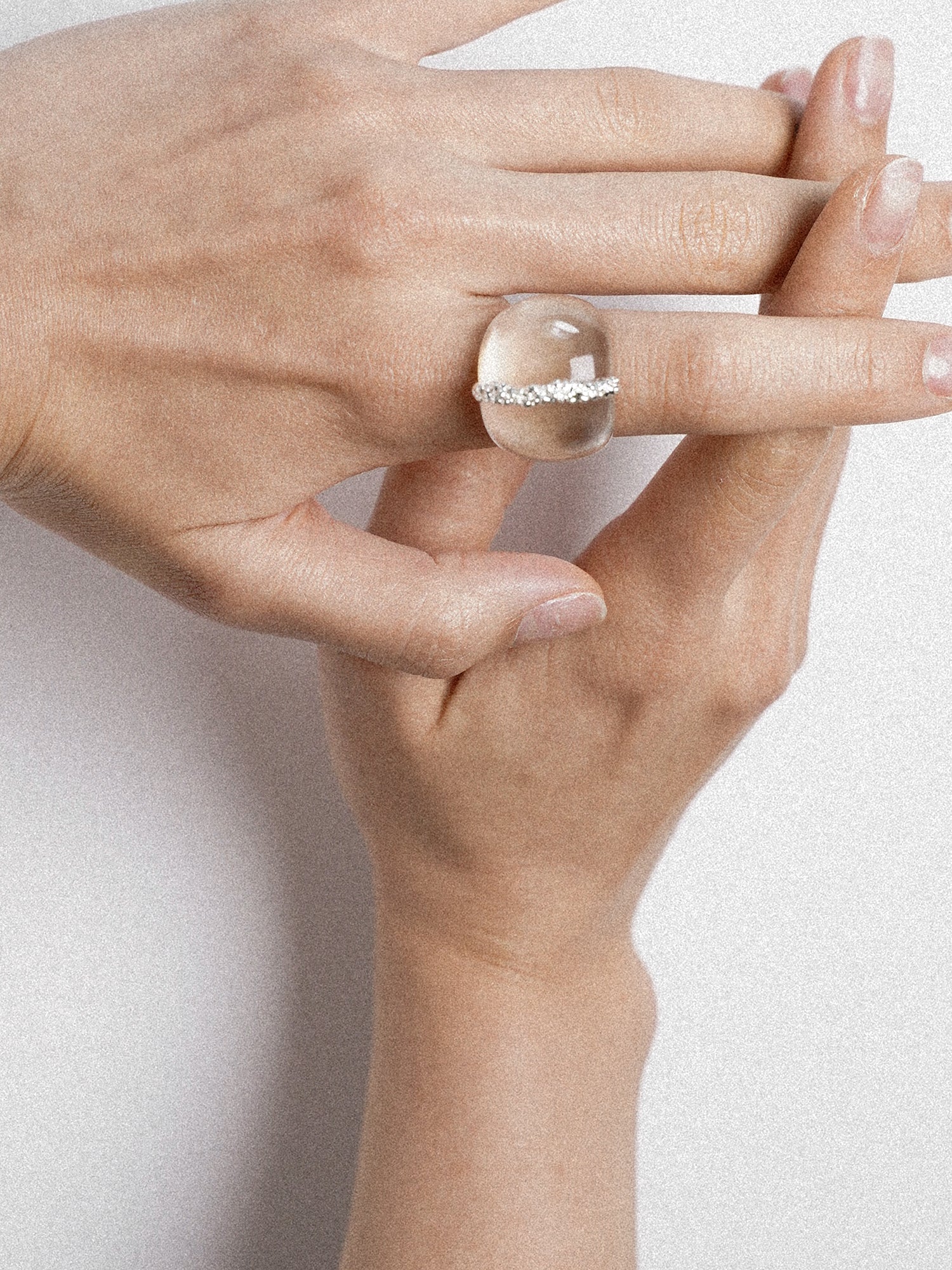 Limb TRANSPARENT TEXTURE RESIN RING  |  TROVE & TONE