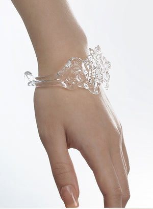 CARVED KNOT BANGLE