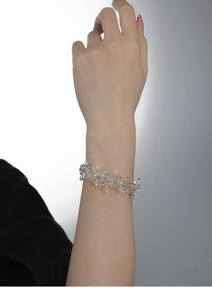 KNOT GARLAND BANGLE