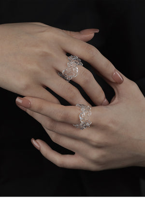 CARVED KNOT RING