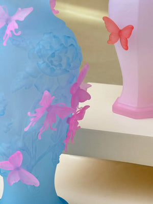 livarié flower Blue Papillon Vif Vase  |  TROVE & TONE
