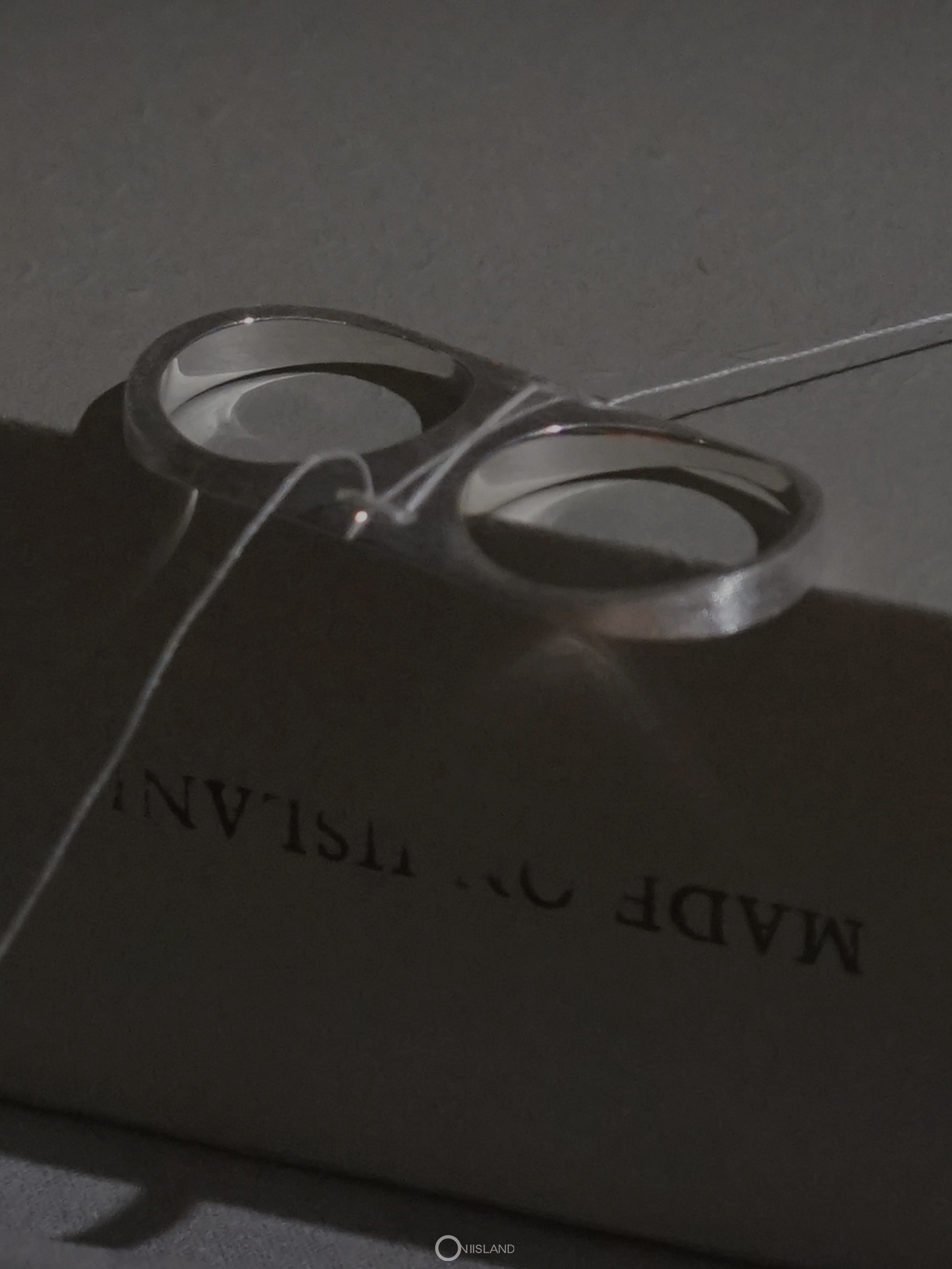  ON IISLAND CAPSULE COUPLE RING - CONCAVE |  TROVE & TONE