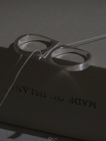  ON IISLAND CAPSULE COUPLE RING - CONCAVE |  TROVE & TONE