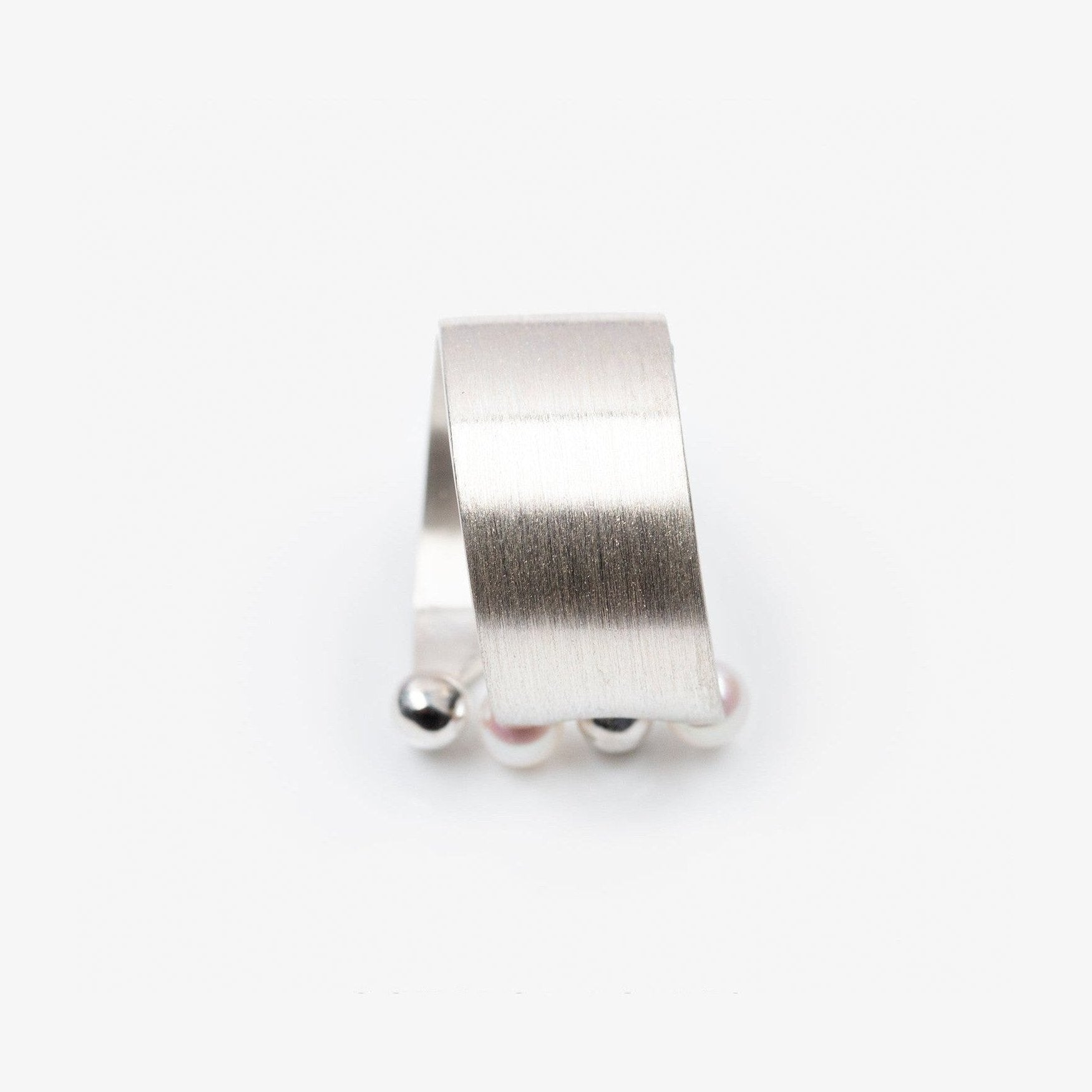 CONTROL POINTS BUBBLE PEARL RING  |  TROVE & TONE