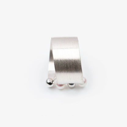 CONTROL POINTS BUBBLE PEARL RING  |  TROVE & TONE