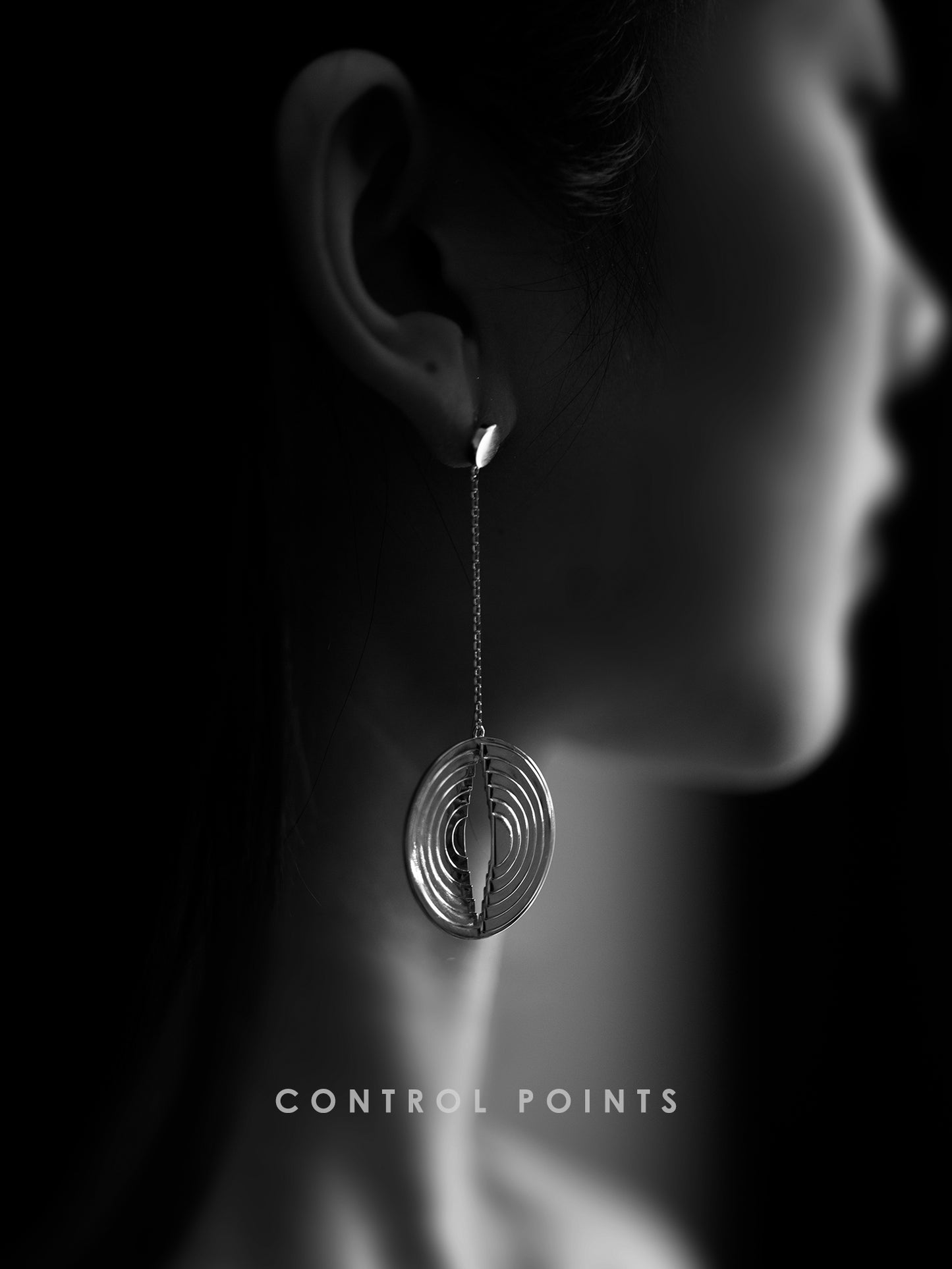 CONTROL POINTS RECCLE GEOMETRIC EARRING  |  TROVE & TONE